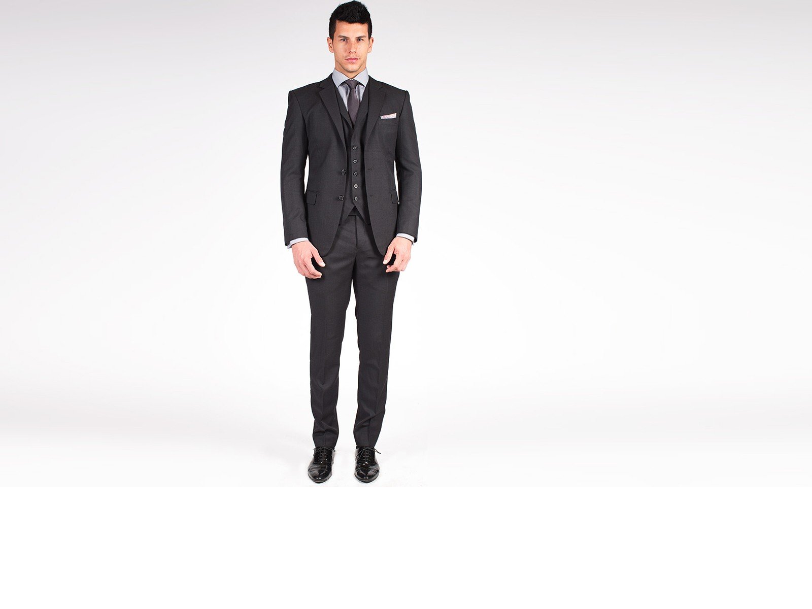 The Brody - Charcoal Grey 3 Piece Custom Suit